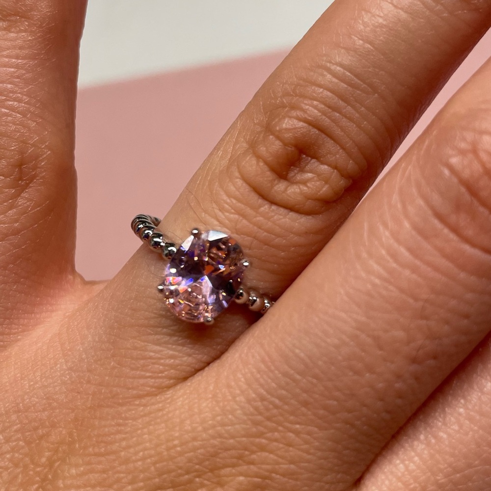 Silver with Pink crystal Ring size 5.75